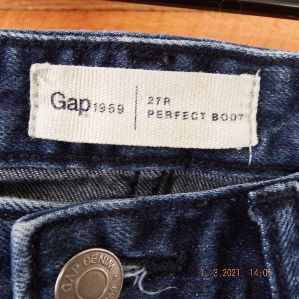 Gap 1969 Perfect Boot jeans